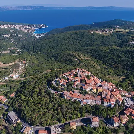 Apartment 4 Bedroom Stunning In Labin (Istria)