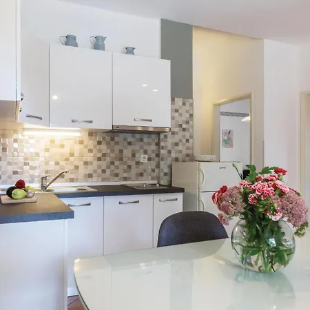 4 Bedroom Stunning In *