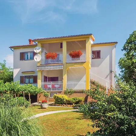 Apartment Marceljani Cr Labin (Istria)